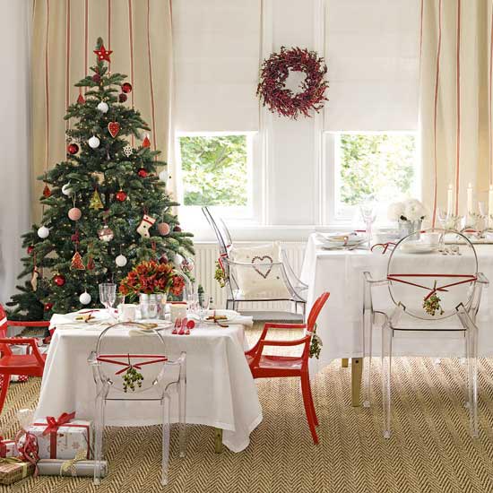 Putting Lights On Christmas Tree Pictures Wallpapers